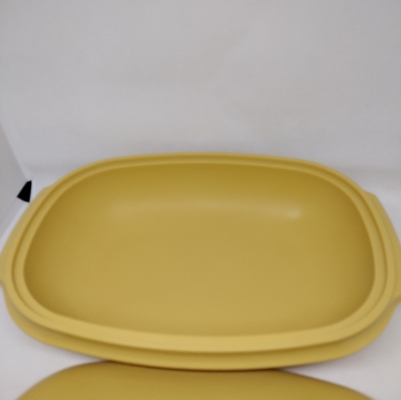 Vintage Tupperware Harvest‎ Gold Microwave Vegetable Steamer - Picture 3 of 13